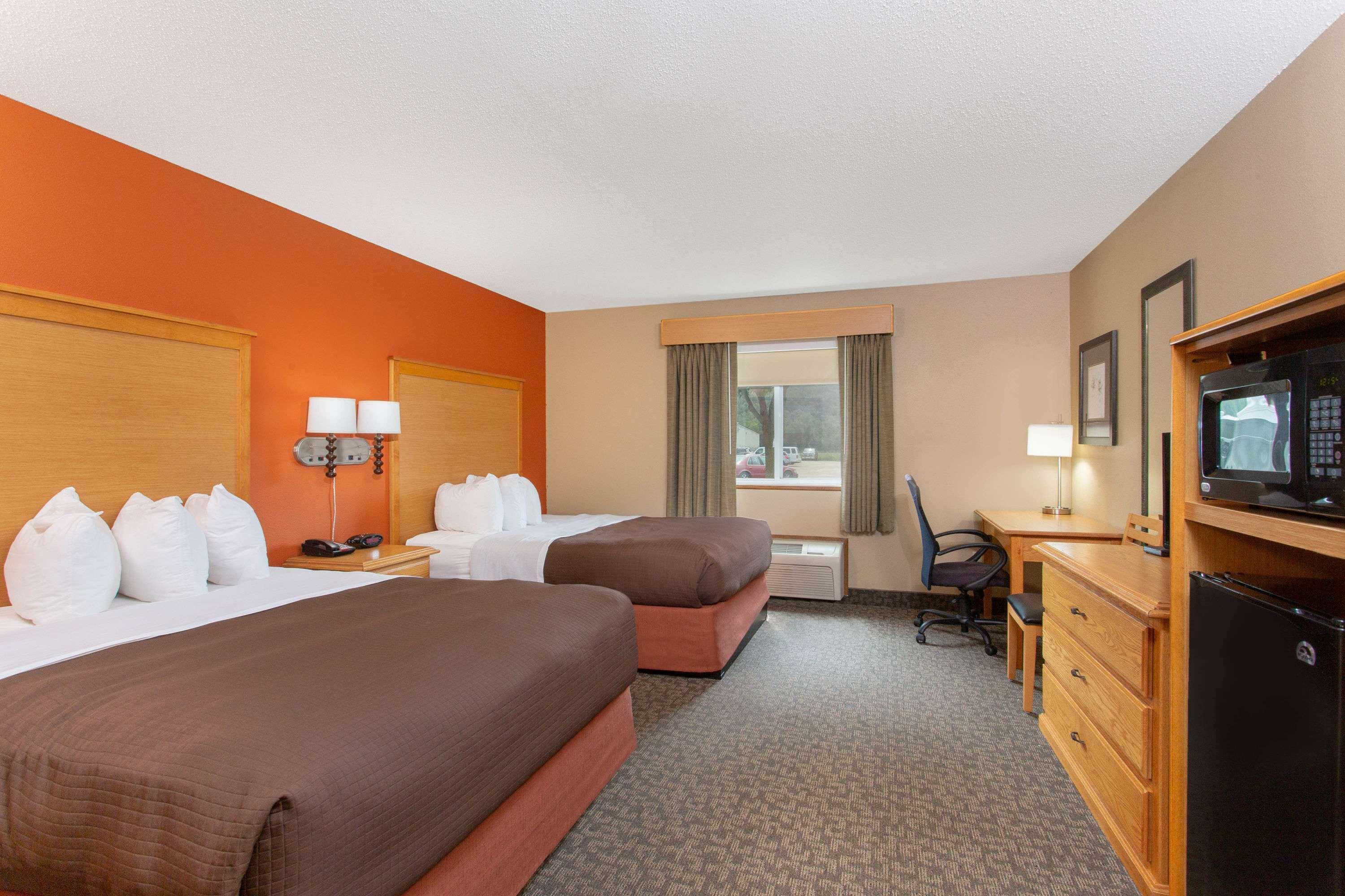 Americinn By Wyndham Boscobel Exterior photo